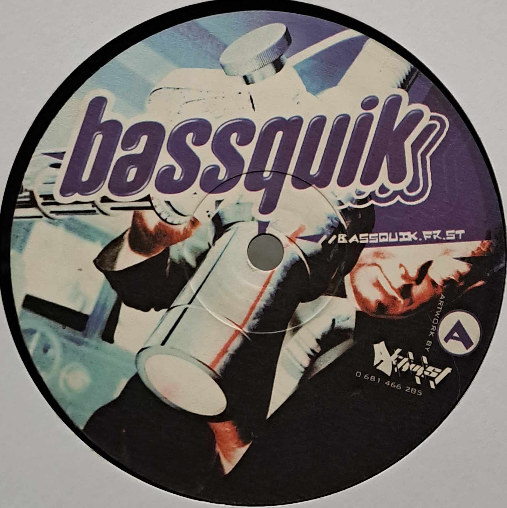 Bassquik 04 - vinyle freetekno